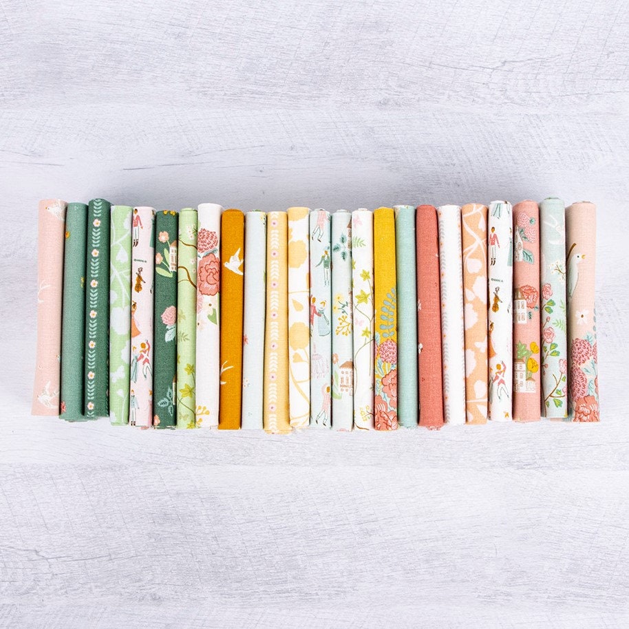 Emma Ditzy Rose by Riley Blake Quilting Fabric by the Yard, Cotton Fabric, Floral Fabric Pattern
