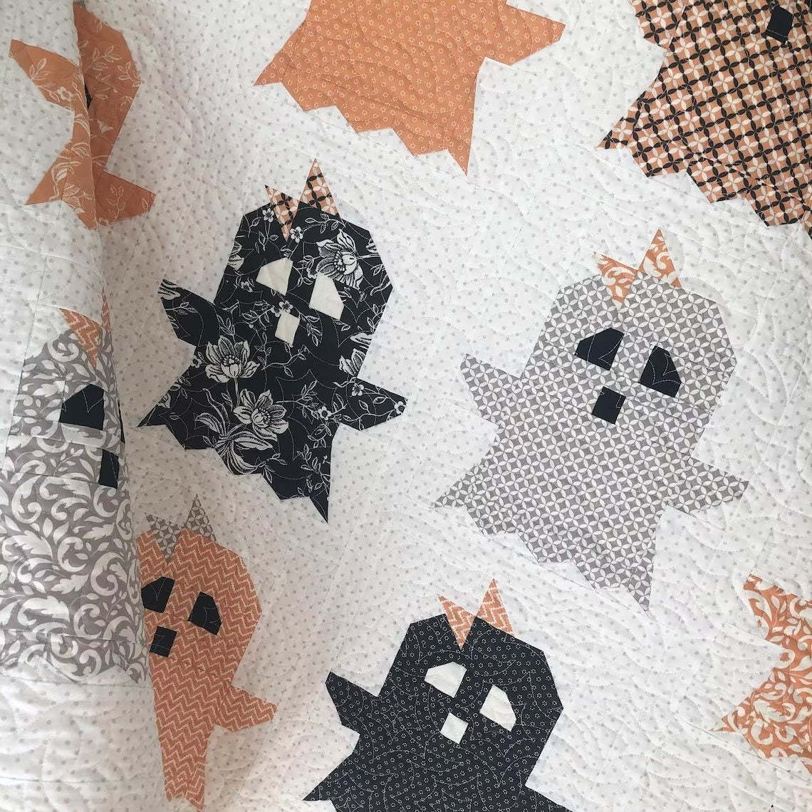 Boo! Ghost Quilt Pattern by The Pattern Basket - PAPER Pattern, Halloween and Fall Quilt Pattern