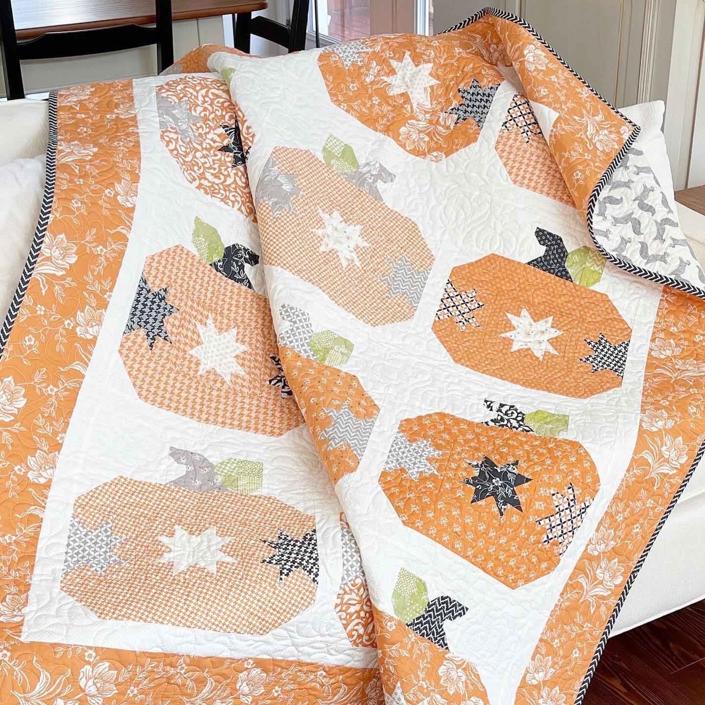 Pumpkin Pie Quilt Pattern by The Pattern Basket - PAPER Pattern, Halloween and Fall Quilt Pattern, Pumpkin Quilt Pattern
