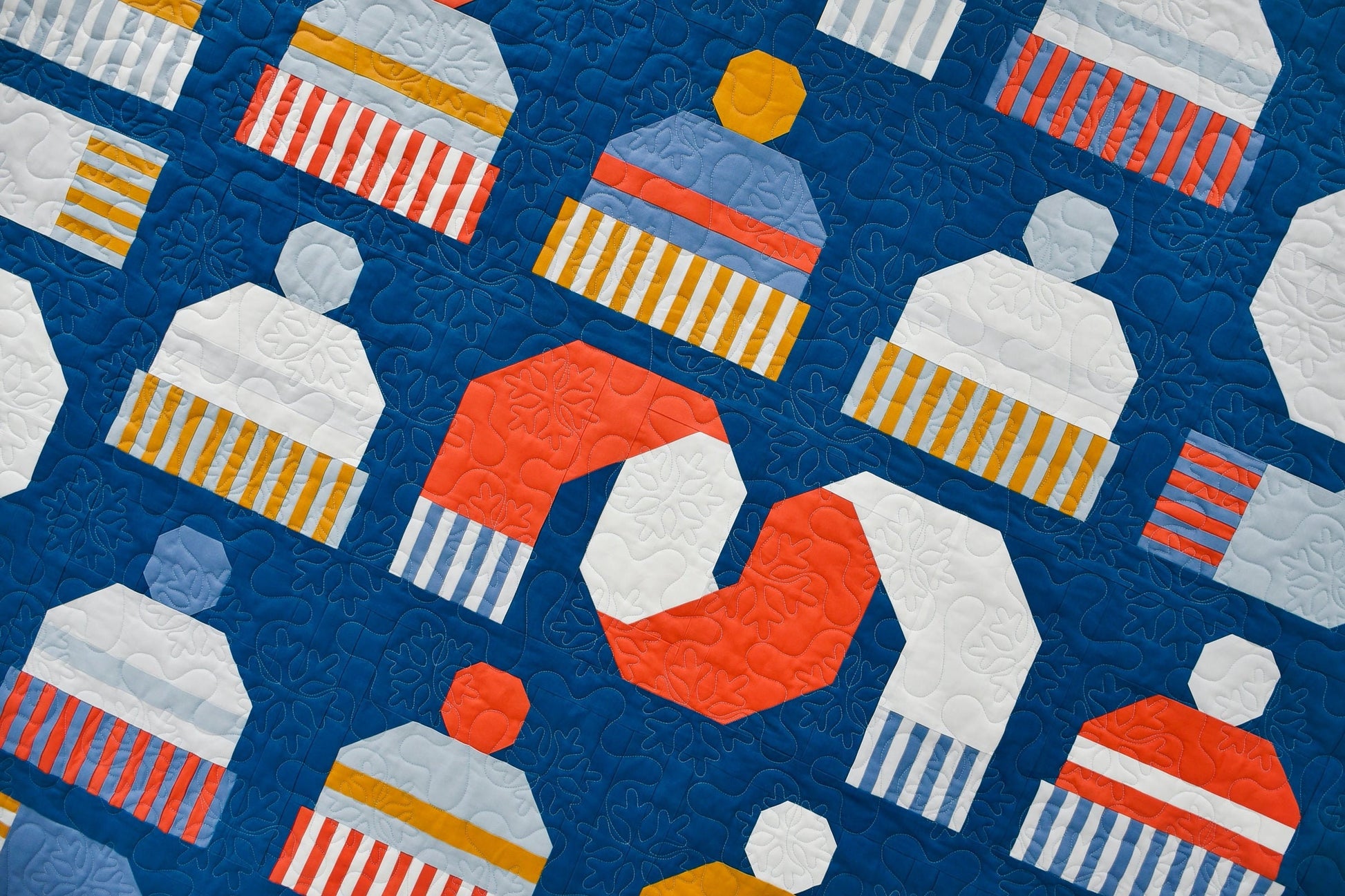 Snow Day Quilt Pattern by Pen + Paper Patterns - PAPER Pattern Christmas Winter Holiday Modern Quilt Pattern
