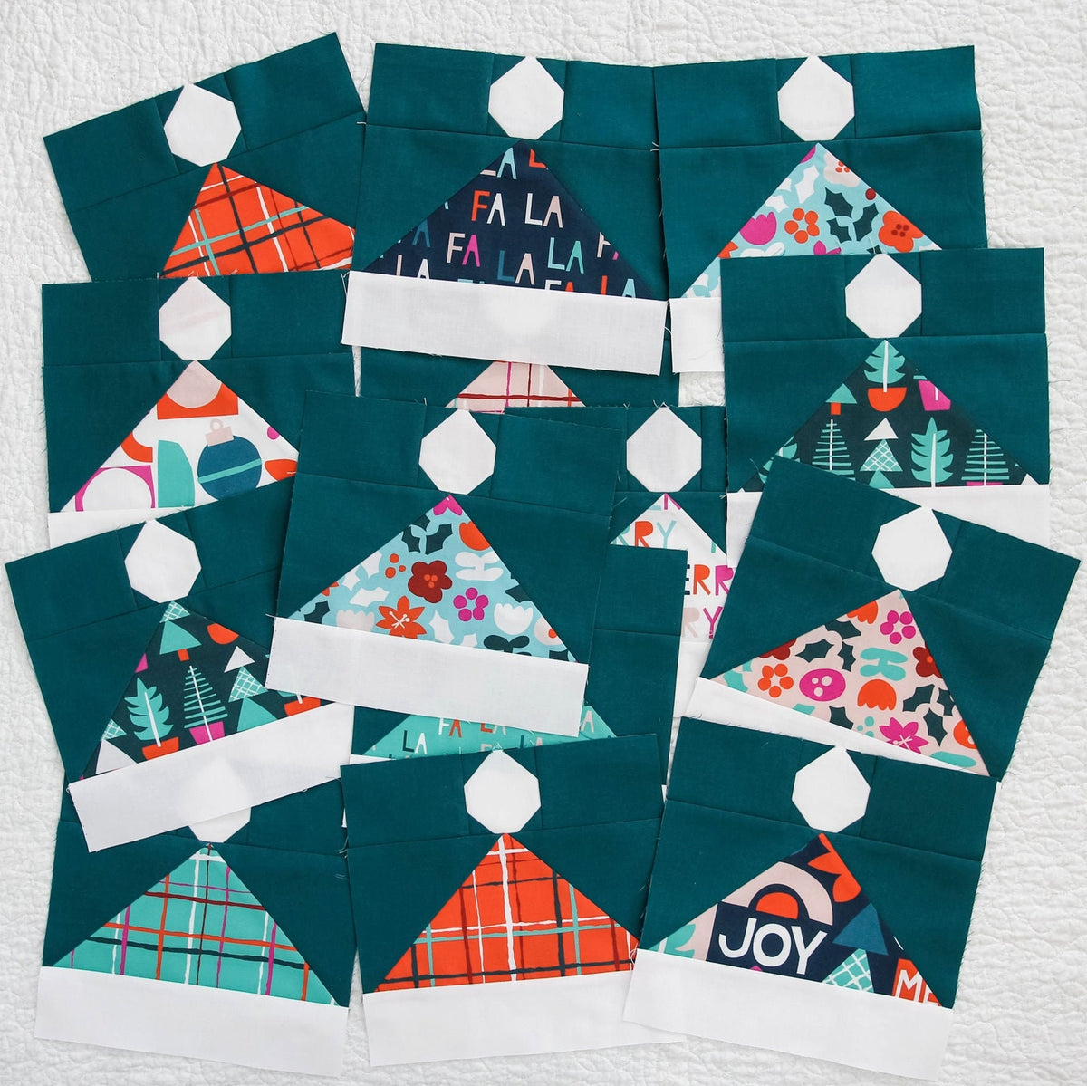 Kris Kringle Christmas Quilt Pattern by Pen + Paper Patterns PAPER Pattern Santa Winter Holiday Modern Quilt Pattern