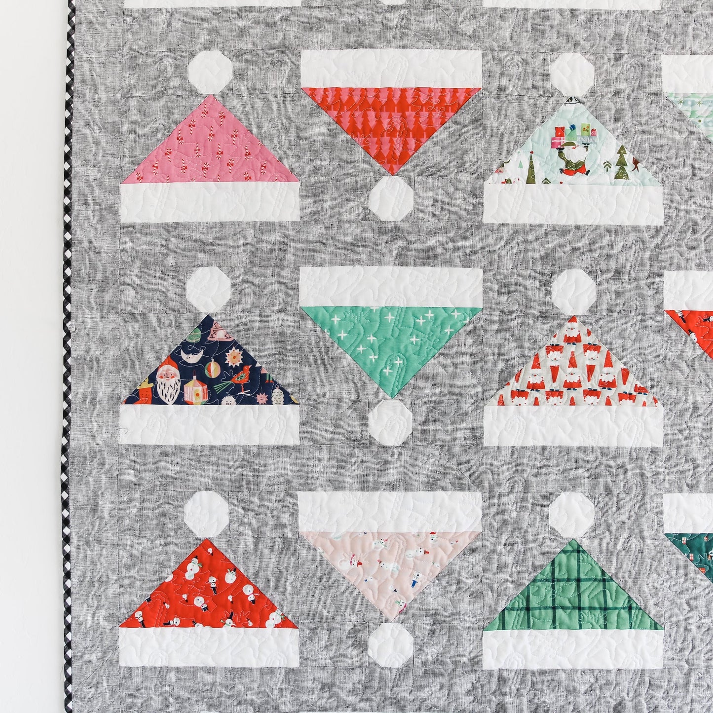 Kris Kringle Christmas Quilt Pattern by Pen + Paper Patterns PAPER Pattern Santa Winter Holiday Modern Quilt Pattern