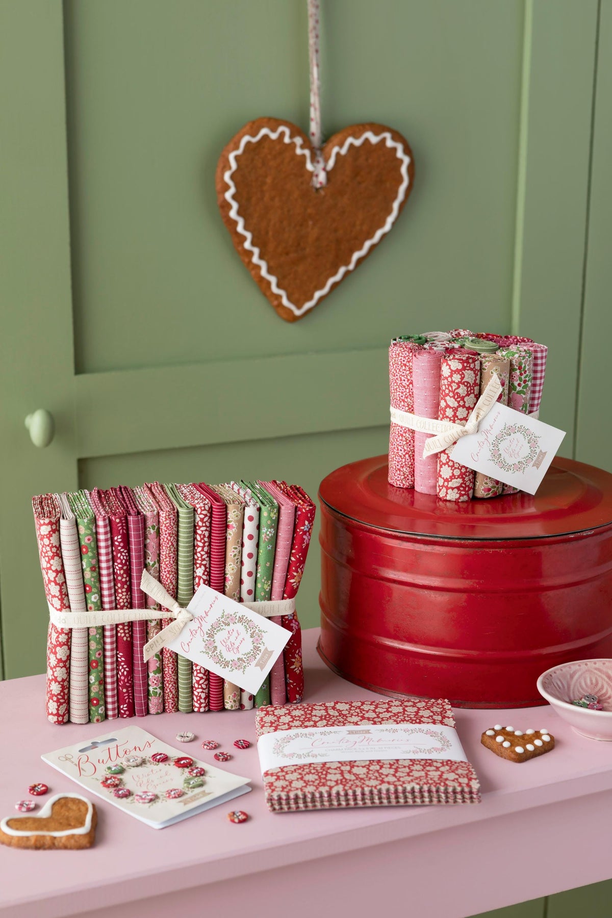 Tilda Fabric Creating Memories Winter Fat Quarter Bundle Quilting Fabric by the Yard 16 Fabrics