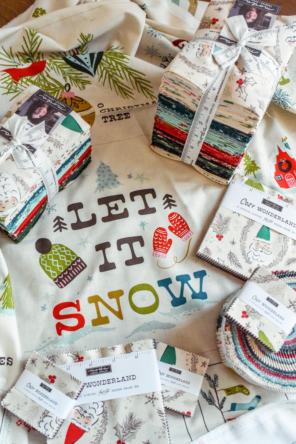 Cozy Wonderland Fat Quarter Bundle by Fancy That Design House for Moda Christmas Winter Vintage Retro Holiday Quilting Fabric by the Yard