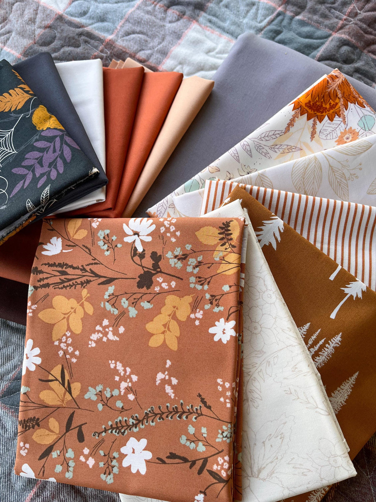 Patchy Pumpkin Farm Quilt Kit by White Plains Quilts Fall Halloween Quilting Fabric by the Yard, Cotton Fabric, PATTERN NOT INCLUDED