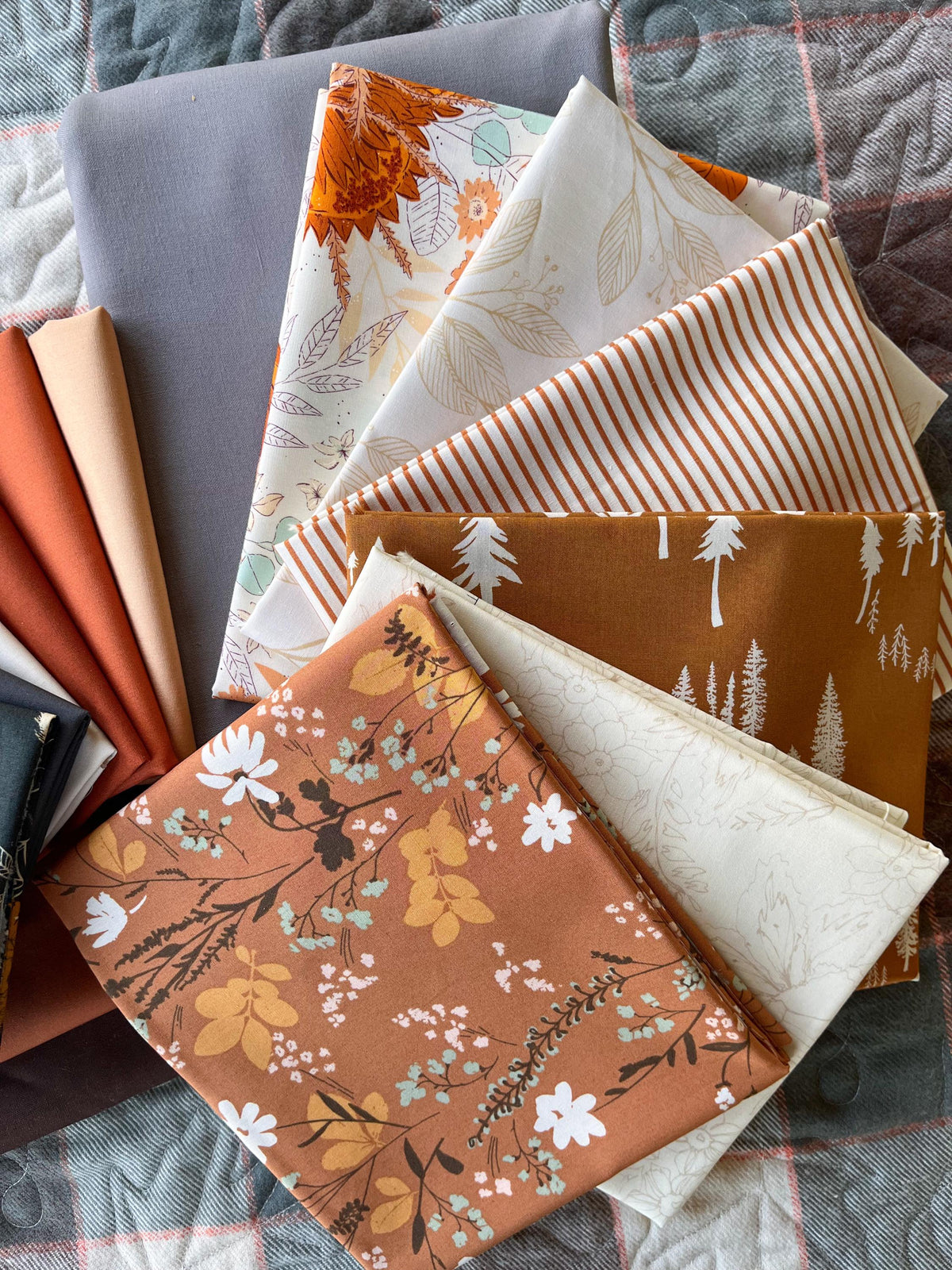 Patchy Pumpkin Farm Quilt Kit by White Plains Quilts Fall Halloween Quilting Fabric by the Yard, Cotton Fabric, PATTERN NOT INCLUDED